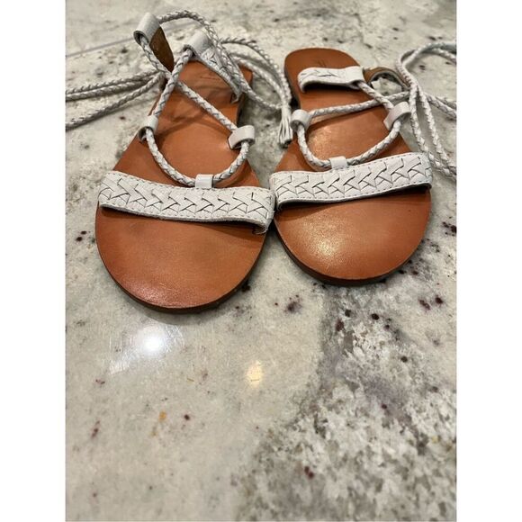 Frye Ruth White Leather Lace Up Gladiator Braided Whipstitch Tassel Sandals sz 7 - Picture 3 of 5